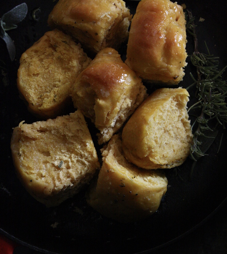 https://butternutandsage.com/sweet-potato-dinner-rolls-with-fresh-rosemary-and-honey-butter/fjjjpmz2sq2p20egdrjldw_thumb_1525/